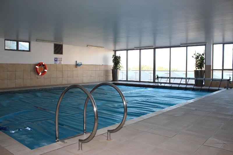 Hibernian Towers 505 Apartments image