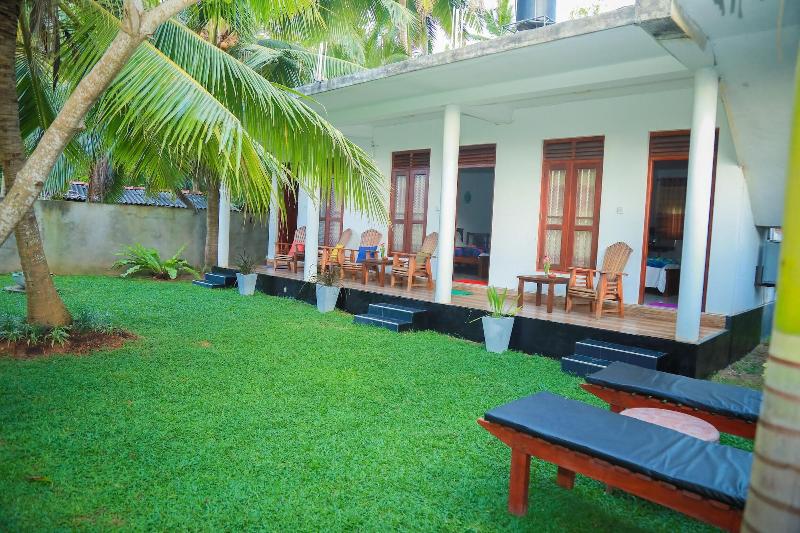 Hasaranga Holiday House image