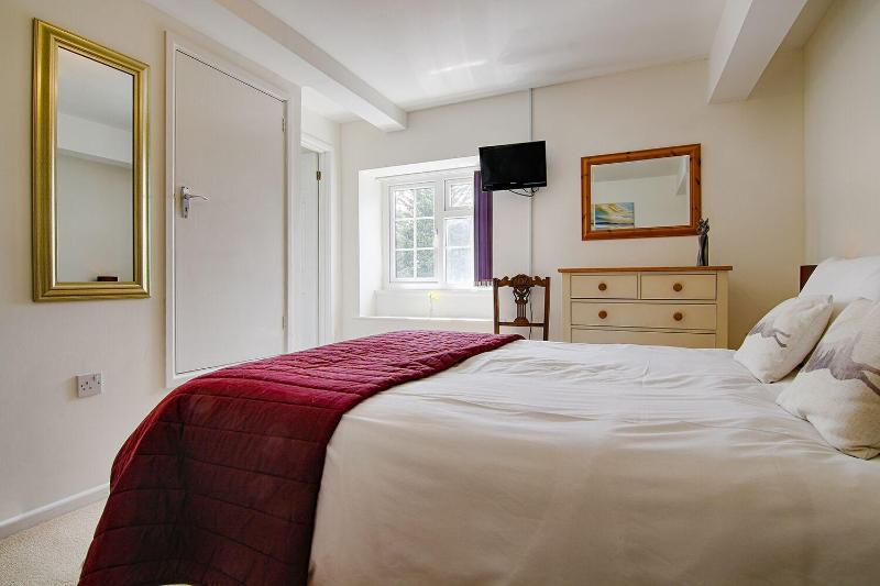 Leworthy Farmhouse image