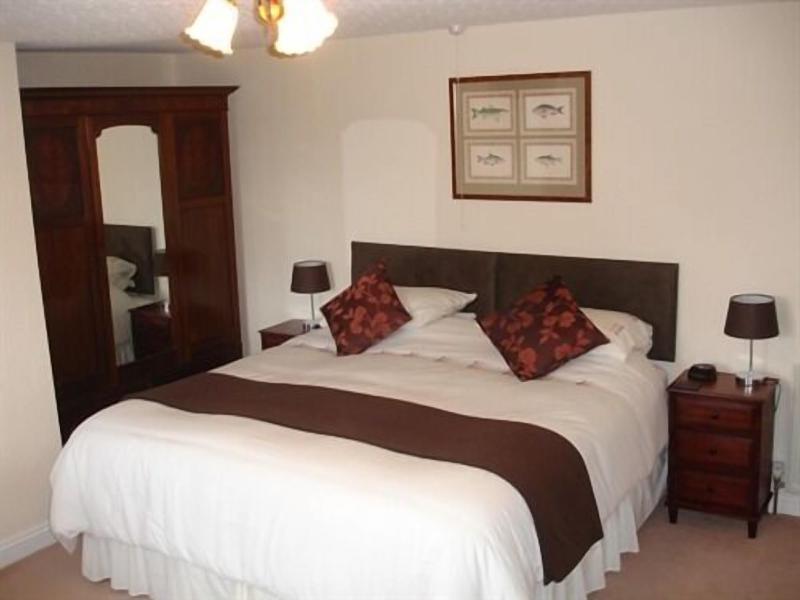 Leworthy Farmhouse image