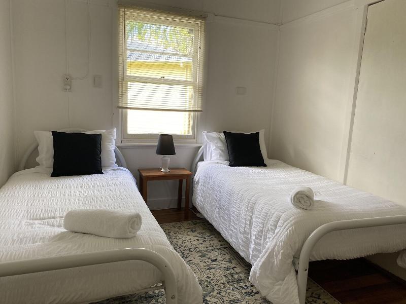 Giants Table and Cottages image