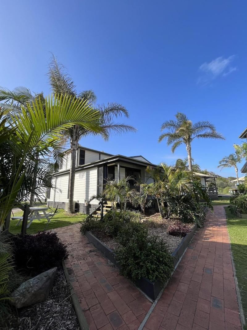 Shelly Beach Holiday Park image