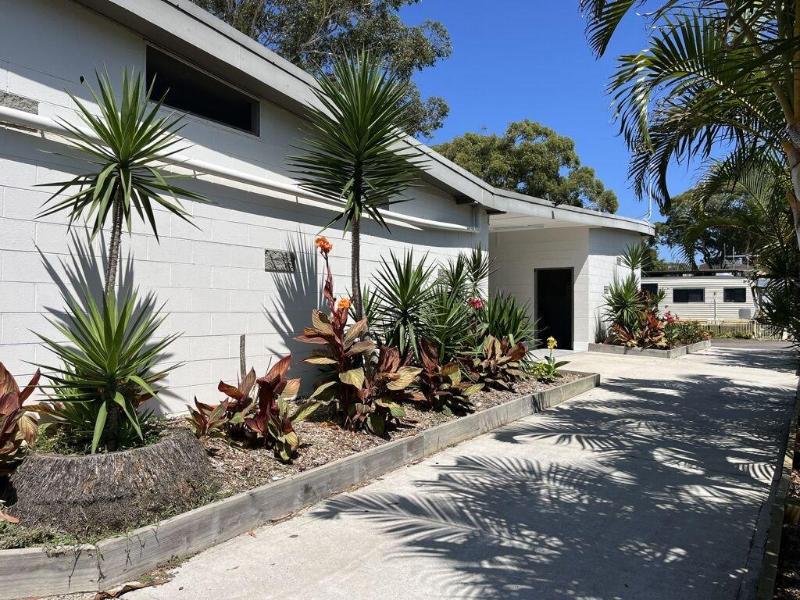 Shelly Beach Holiday Park image