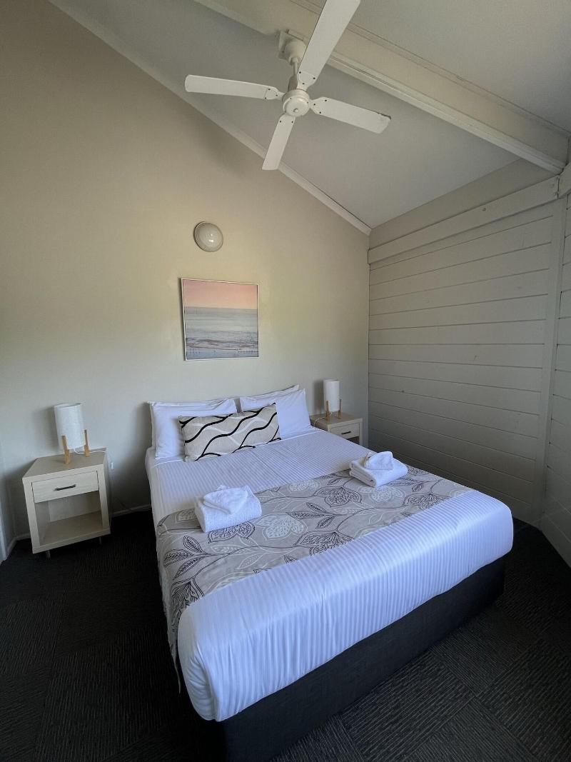 Shelly Beach Holiday Park image