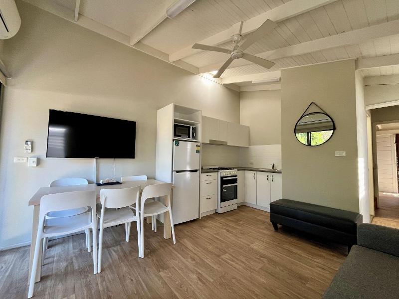 Shelly Beach Holiday Park image