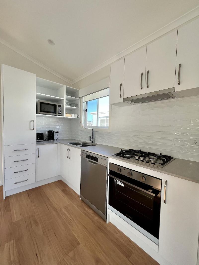 Shelly Beach Holiday Park image