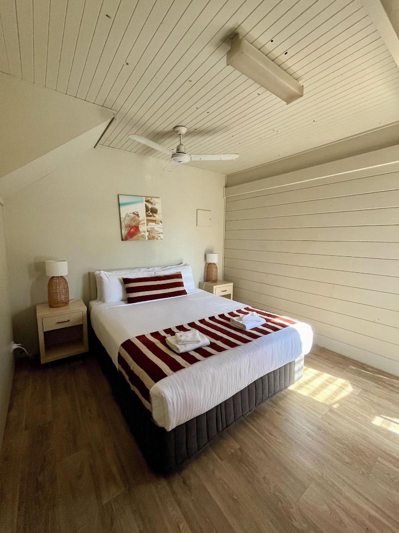 Shelly Beach Holiday Park image