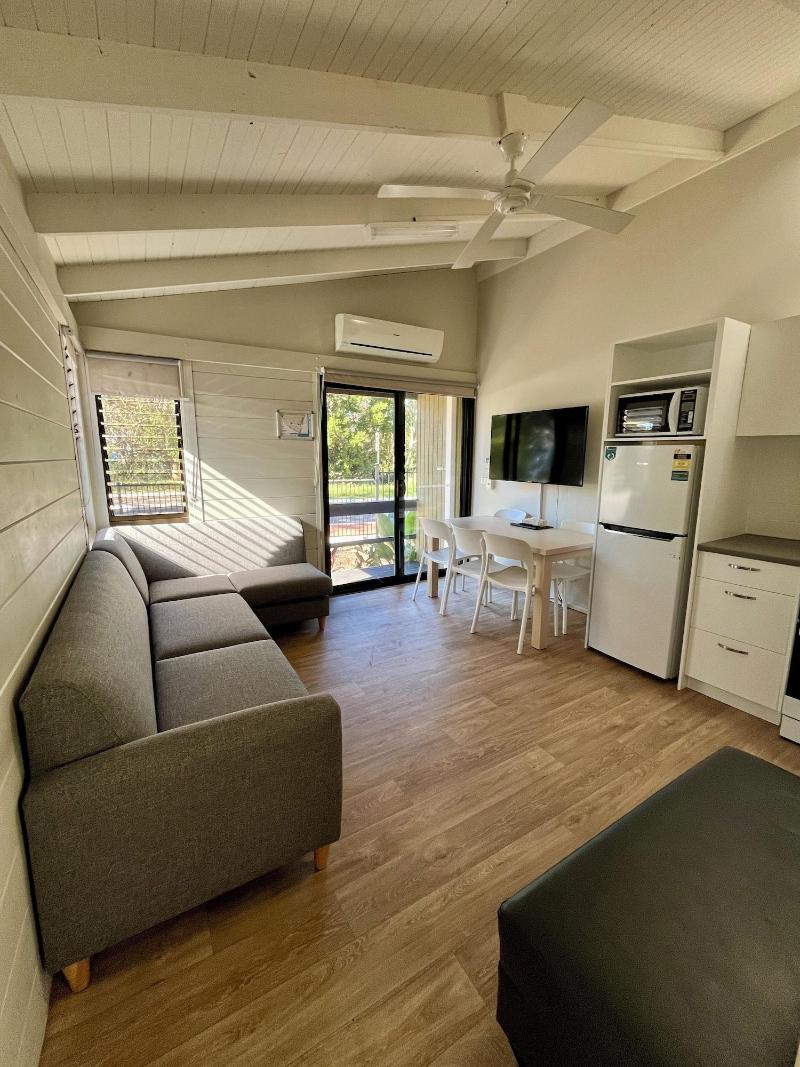 Shelly Beach Holiday Park image