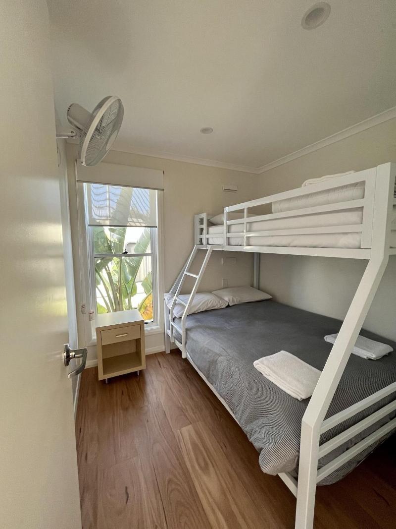 Shelly Beach Holiday Park image