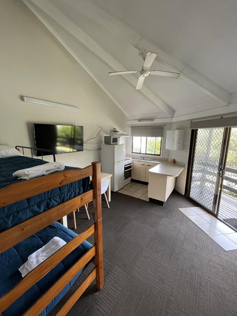 Shelly Beach Holiday Park image