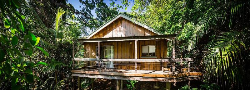 Mt Glorious Getaways image