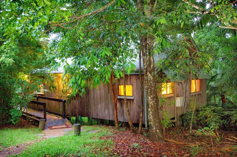 Mt Glorious Getaways image