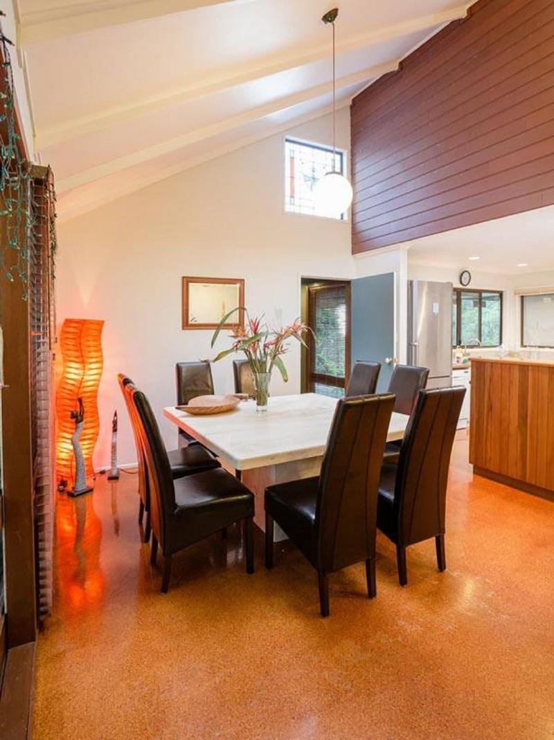 Mt Glorious Getaways image