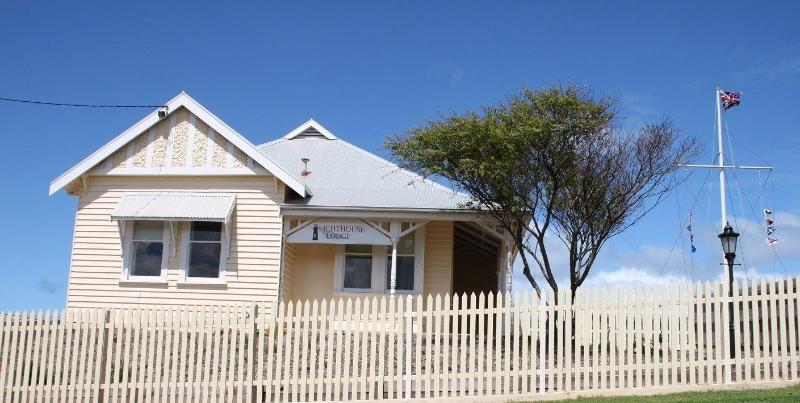 Lighthouse Lodge — main photo