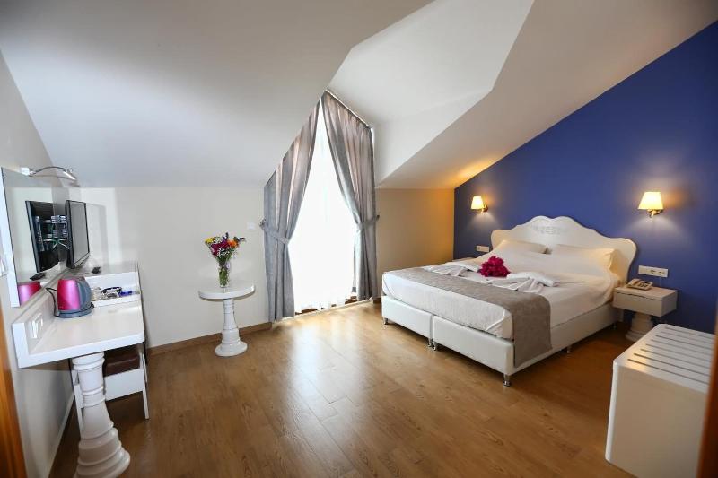 Kumluk Otel image