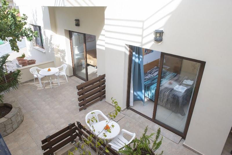 C & A Hotel Apartments image