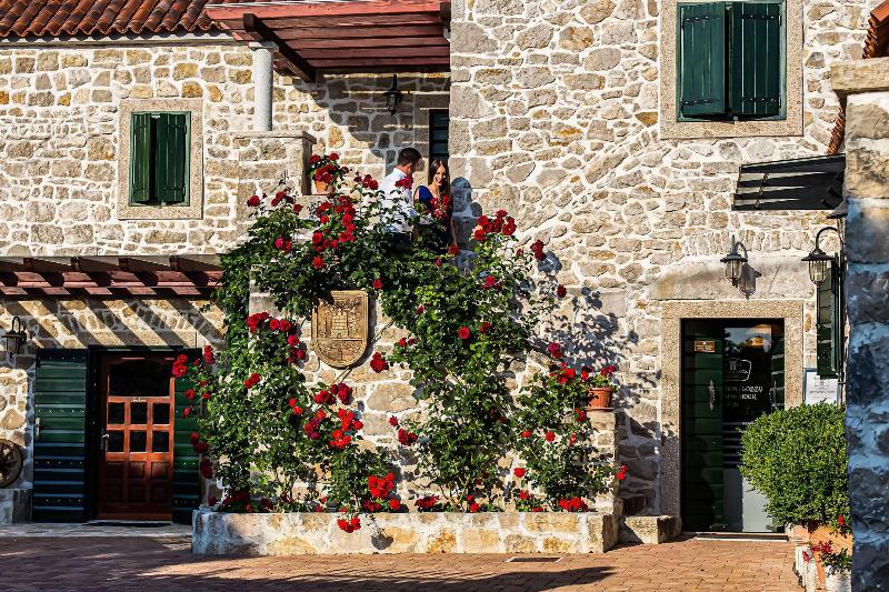 Heritage Hotel Raznjevica Dvori image