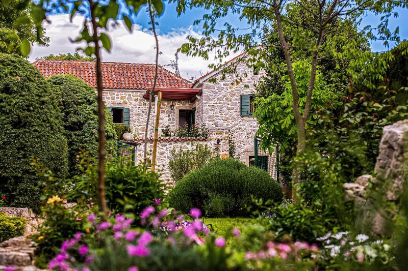 Heritage Hotel Raznjevica Dvori image