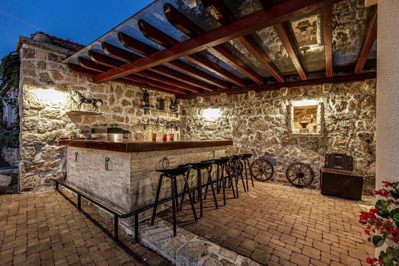 Heritage Hotel Raznjevica Dvori image