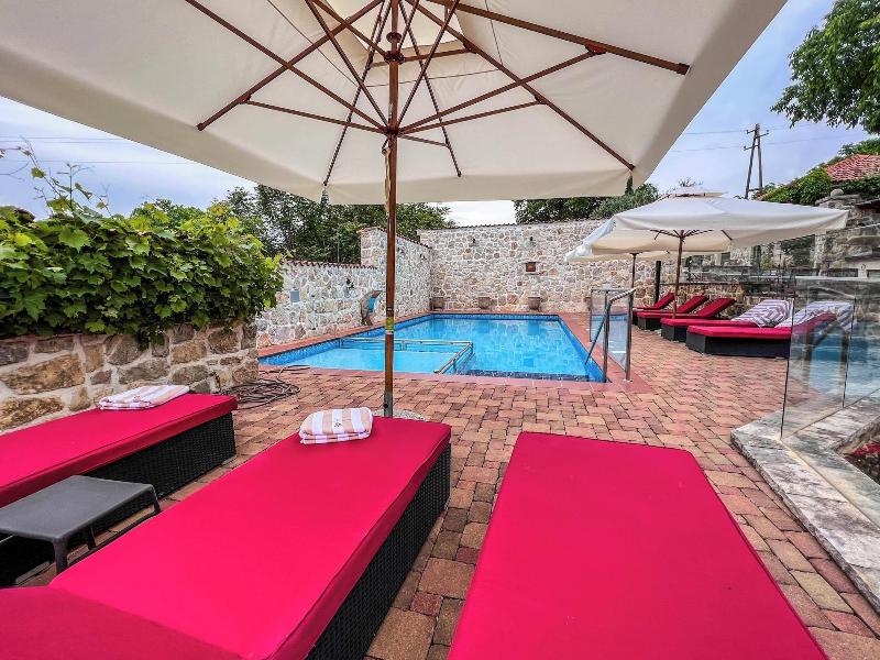Heritage Hotel Raznjevica Dvori image