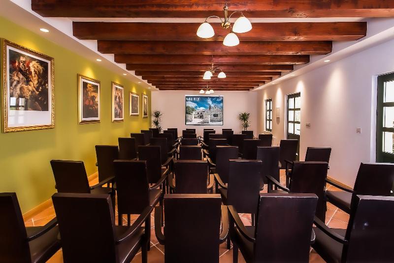 Heritage Hotel Raznjevica Dvori image