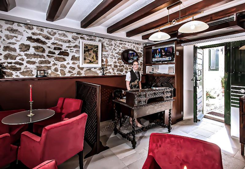 Heritage Hotel Raznjevica Dvori image