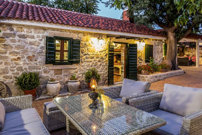 Heritage Hotel Raznjevica Dvori image