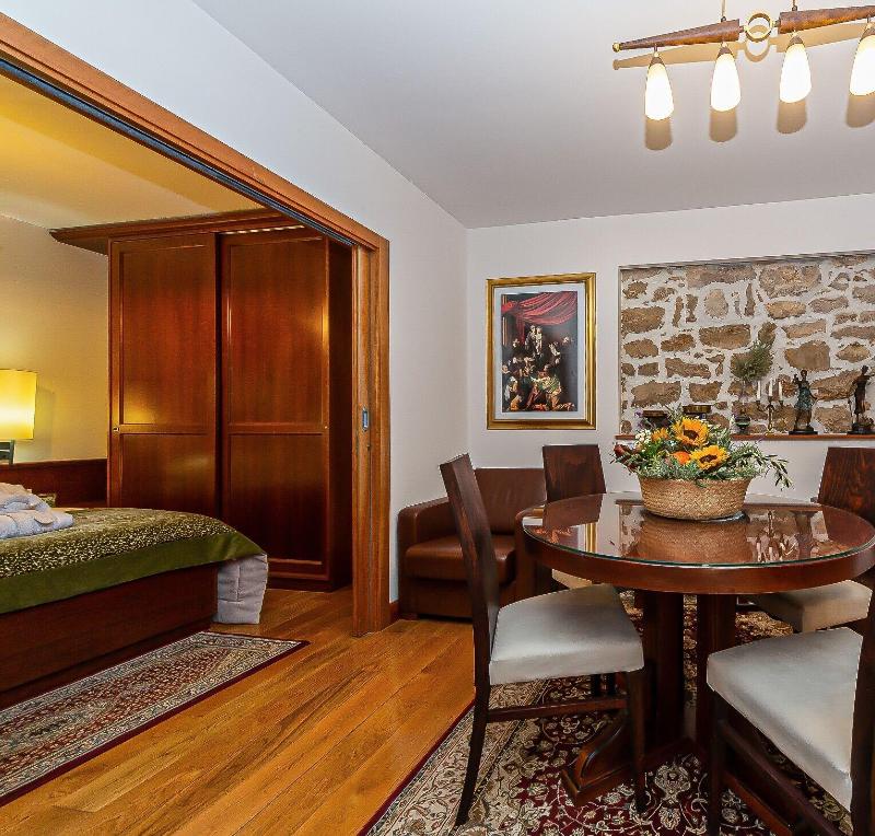 Heritage Hotel Raznjevica Dvori image