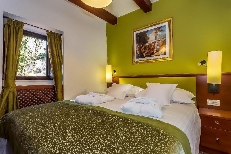 Heritage Hotel Raznjevica Dvori image