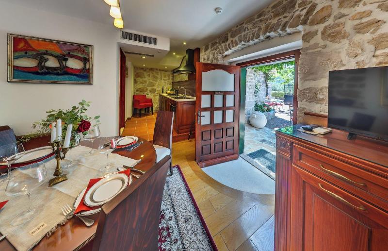 Heritage Hotel Raznjevica Dvori image