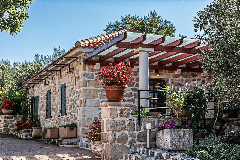 Heritage Hotel Raznjevica Dvori image