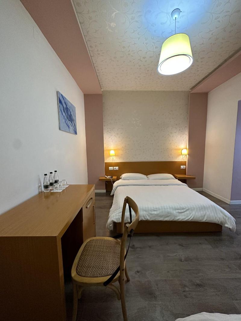 Hotel Green House image
