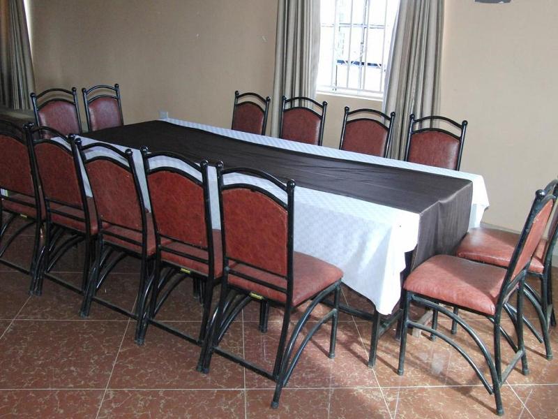 Seasons Hotel & Lodge