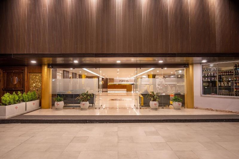 Hotel Pleasant Stay - La Flora image