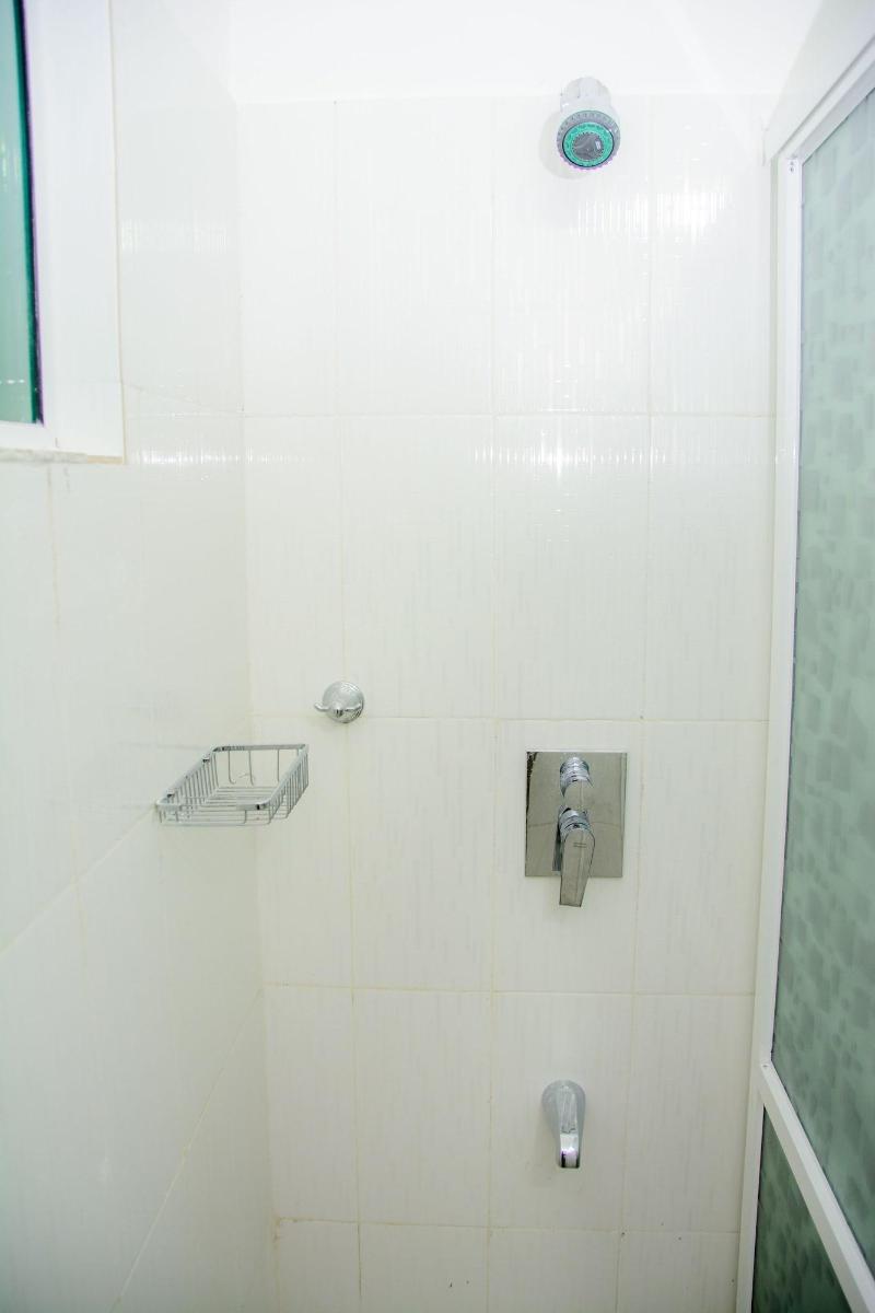 Villa White image