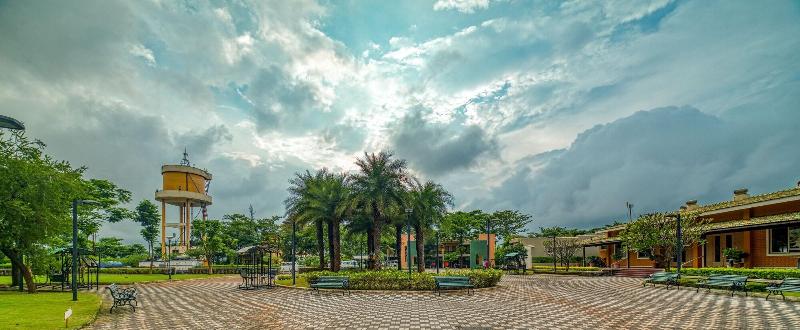 The Grand Gardens Resort