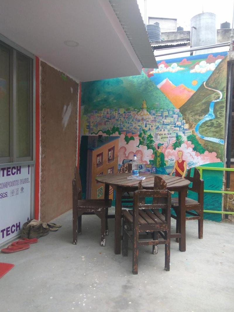 Beehive Hostel image