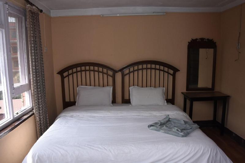 Beehive Hostel image