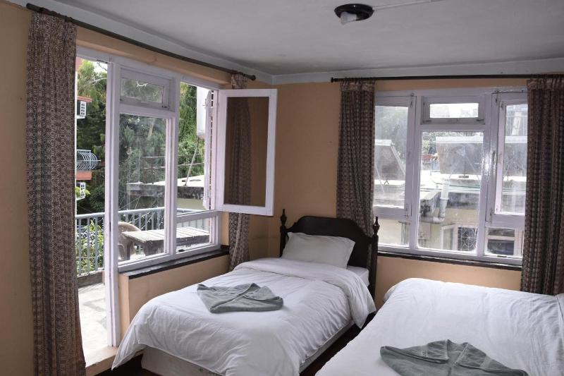 Beehive Hostel image