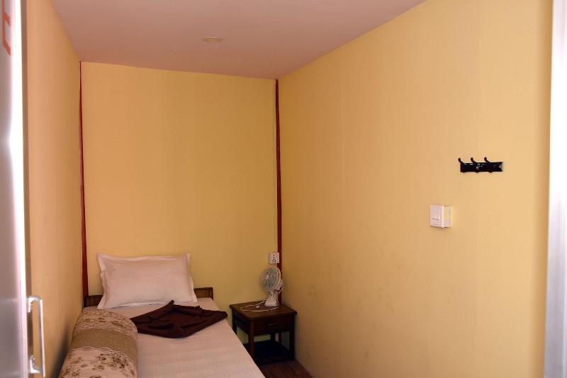 Beehive Hostel image