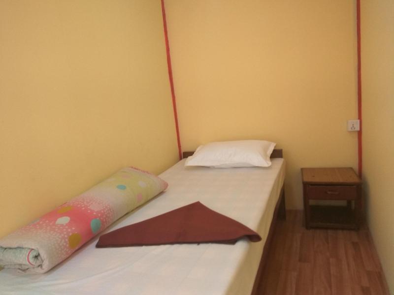 Beehive Hostel image