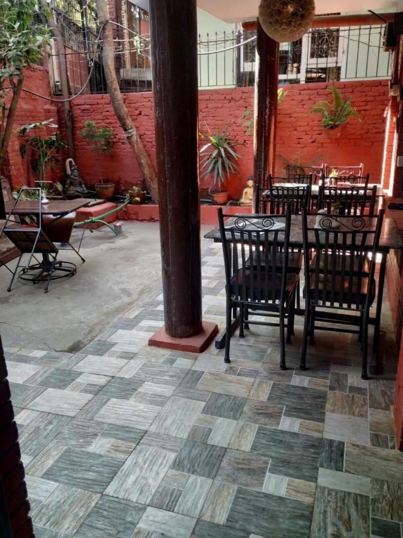 Beehive Hostel image