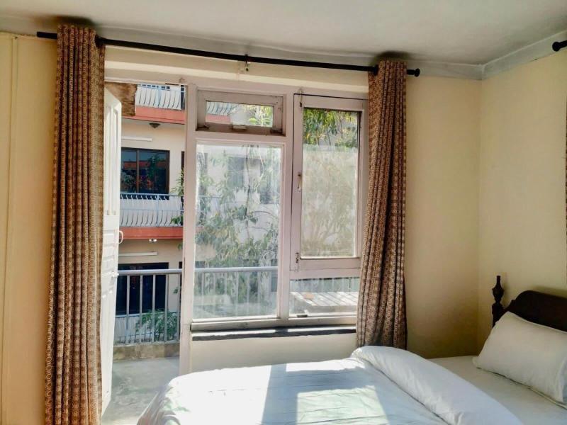 Beehive Hostel image