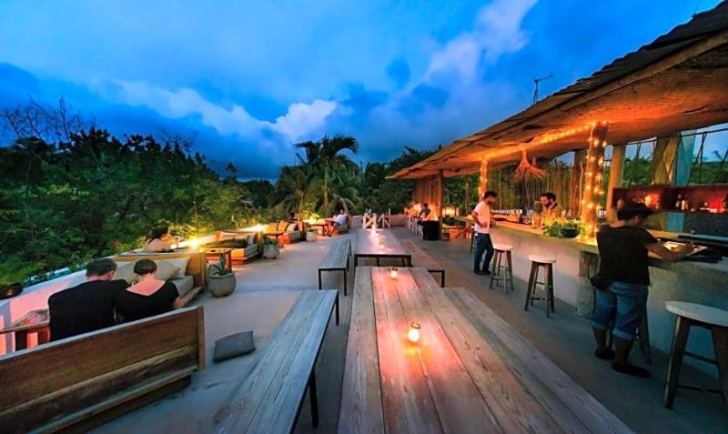 Mamasan Treehouses & Cabins image
