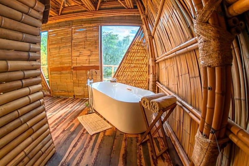 Mamasan Treehouses & Cabins image
