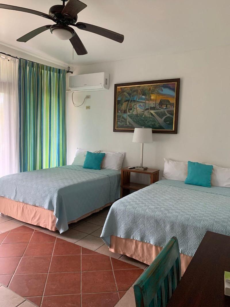 Cesar Mariscos image