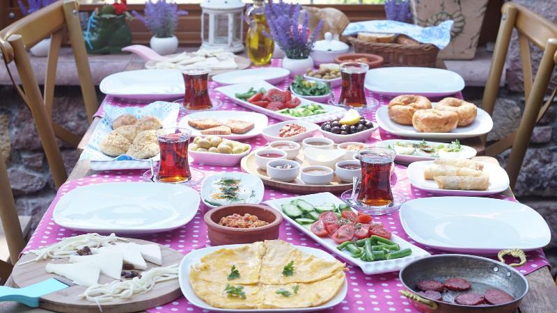 Fikret Bey Konagi image