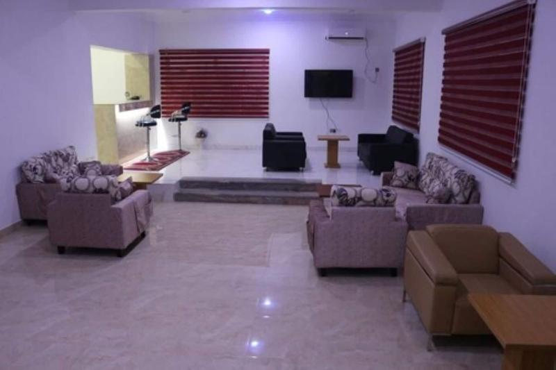 Roses Regency Hotel And Suites image