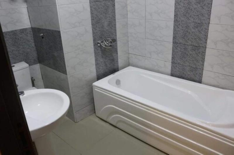 Roses Regency Hotel And Suites image