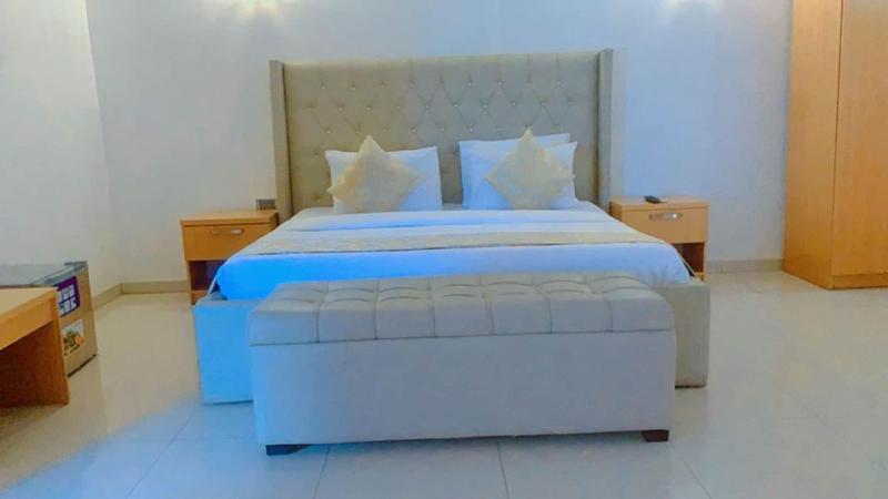 Roses Regency Hotel And Suites image